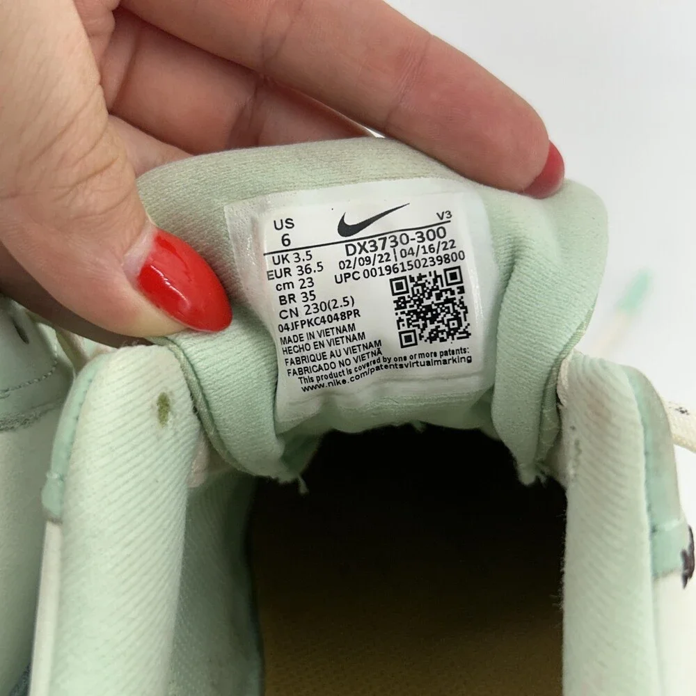Nike Air Force 1 PLT.AF.ORM Shoes Womens Size 6 Barley Green Sneakers DX3730-300